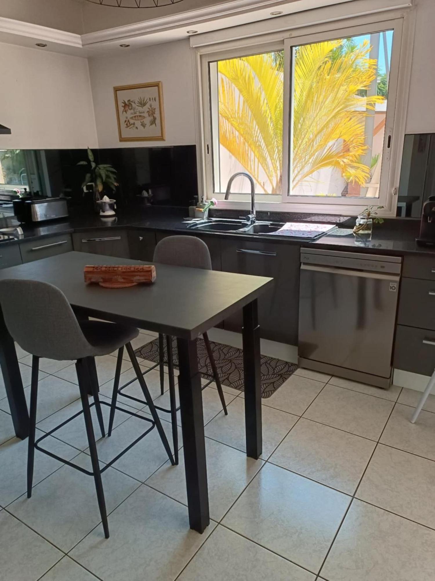 Villa Etang Sale Les Bains Avec Piscine Privee Exteriér fotografie
