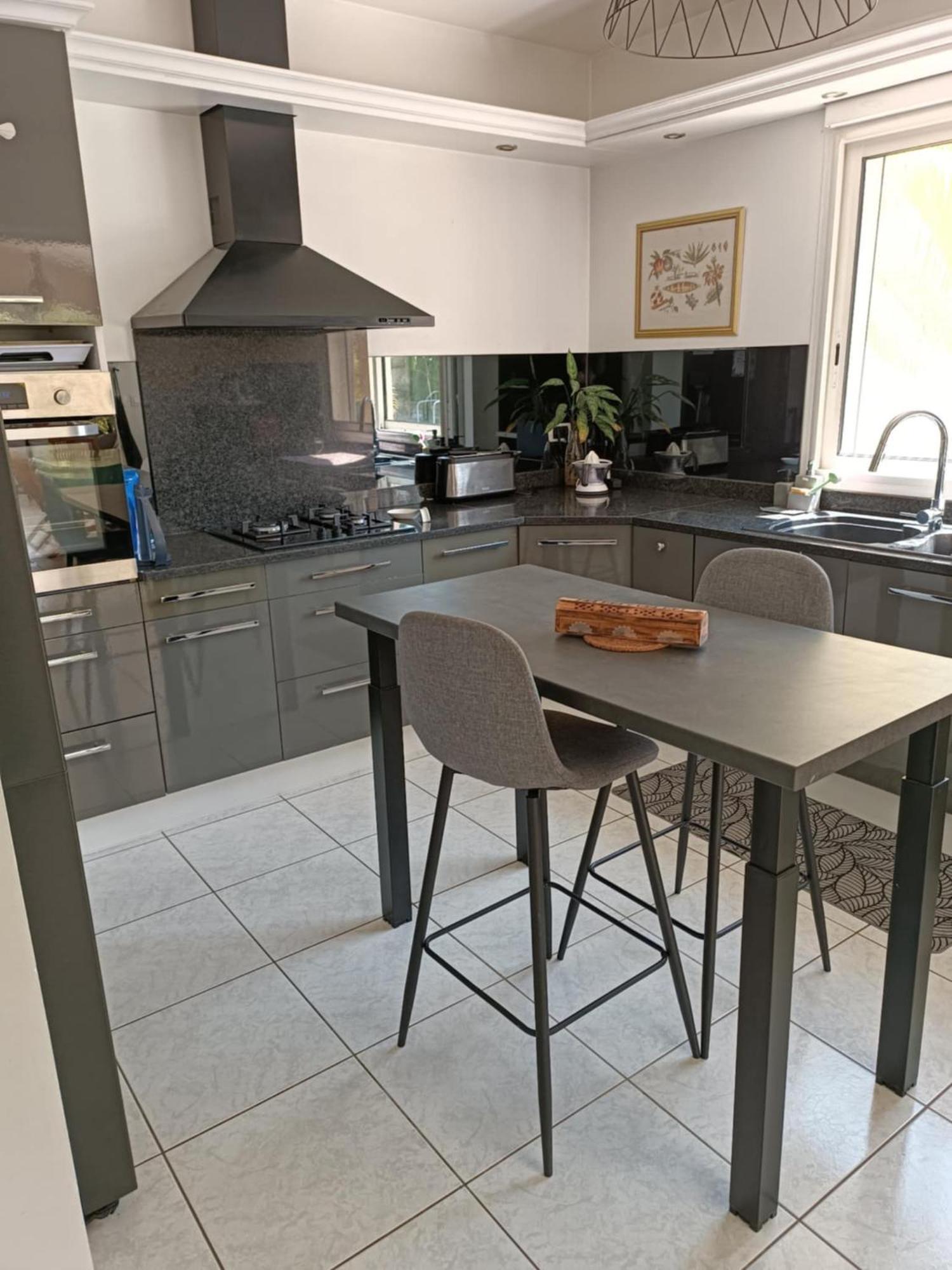 Villa Etang Sale Les Bains Avec Piscine Privee Exteriér fotografie
